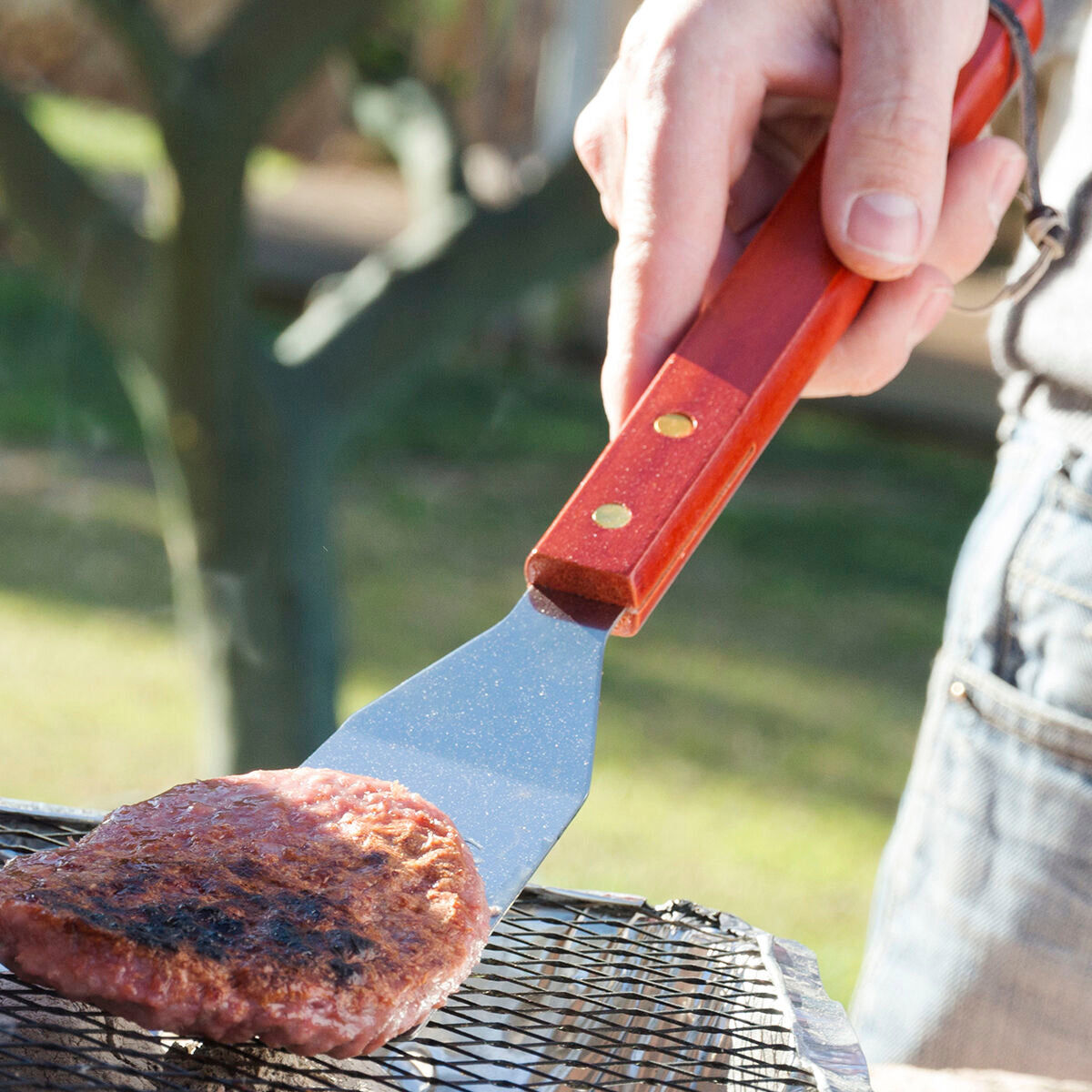 Mallette pour barbecues InnovaGoods (18 Pièces)
